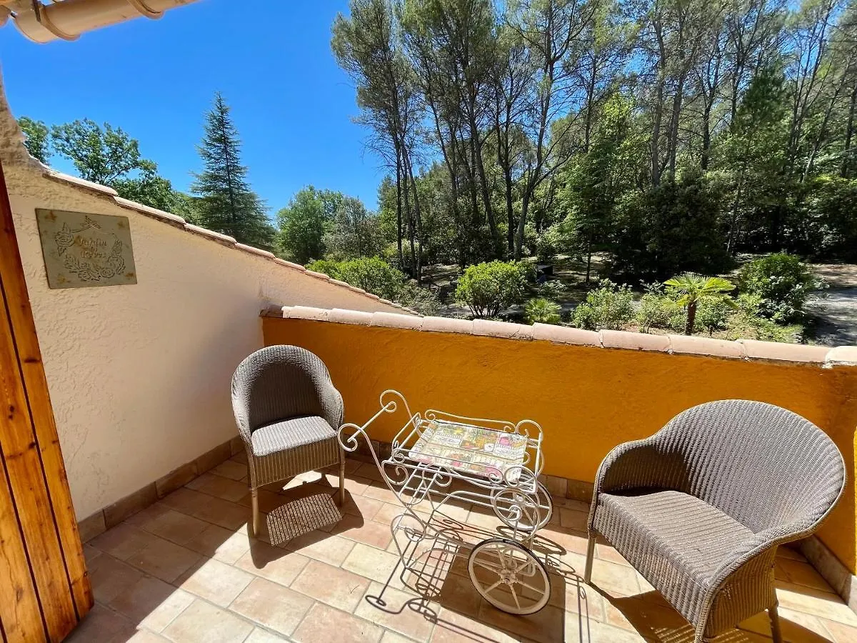 L'Escale Chambres D'Hotes Et Gite Draguignan Bed & Breakfast