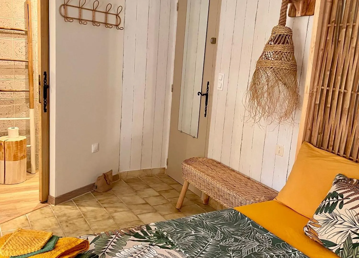 L'Escale Chambres D'Hotes Et Gite Draguignan Bed & Breakfast
